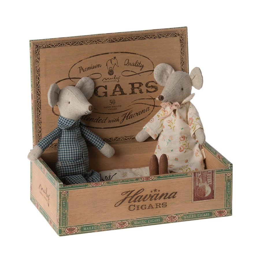 Gifts Maileg | Maileg Grandma & Grandpa Mice In Cigarbox